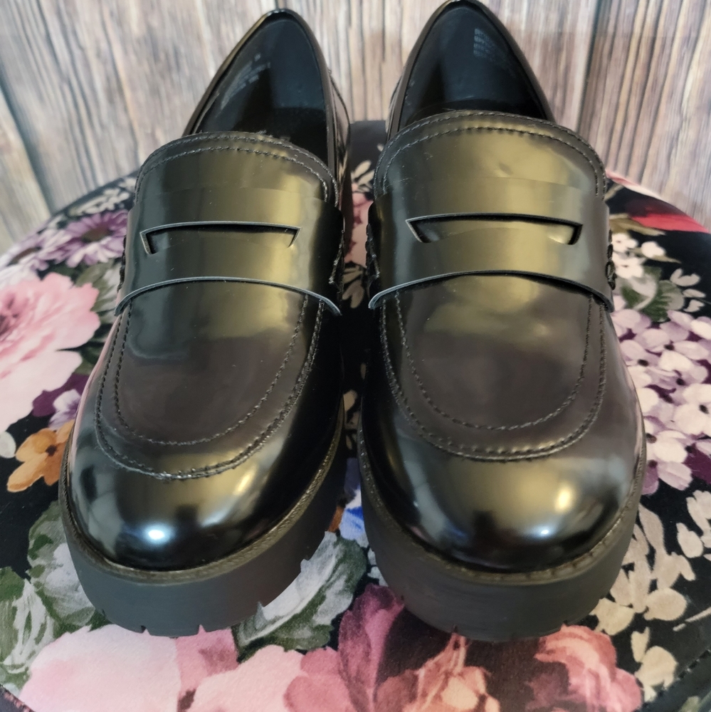 Steve Madden Loafers size 8